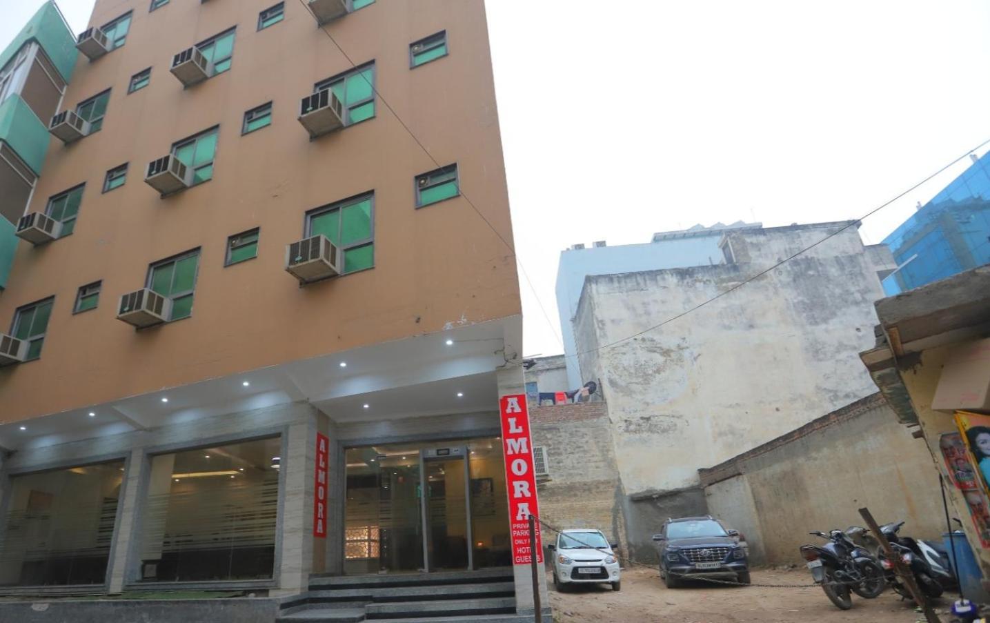 Hotel Almora Inn - Near By Delhi International Airport - With Free Airport Pickup And Drop Nova Deli Exterior foto