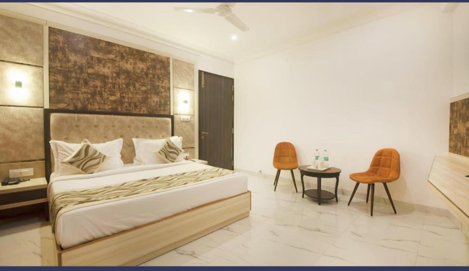 Hotel Almora Inn - Near By Delhi International Airport - With Free Airport Pickup And Drop Nova Deli Exterior foto