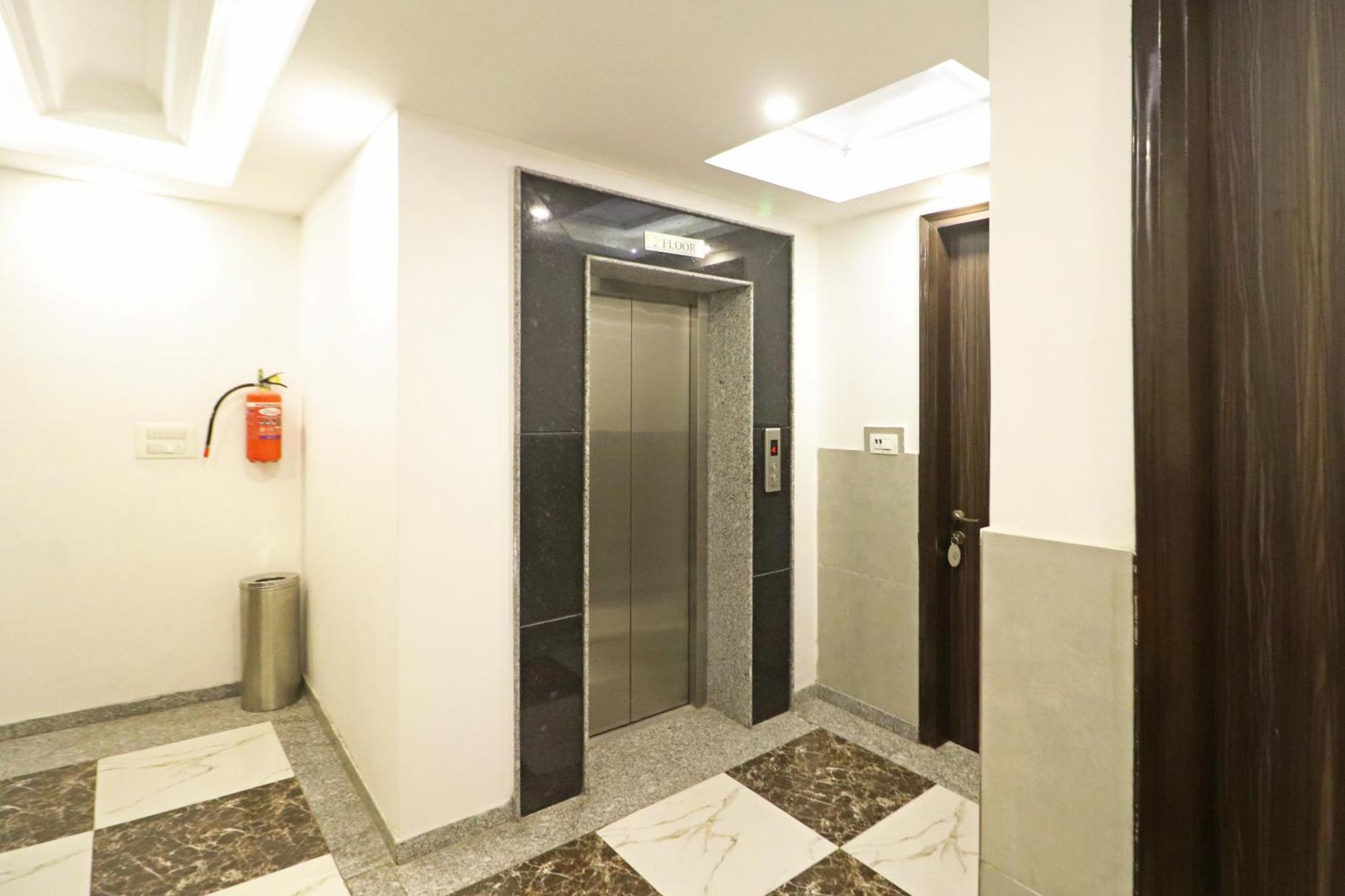 Hotel Almora Inn - Near By Delhi International Airport - With Free Airport Pickup And Drop Nova Deli Exterior foto