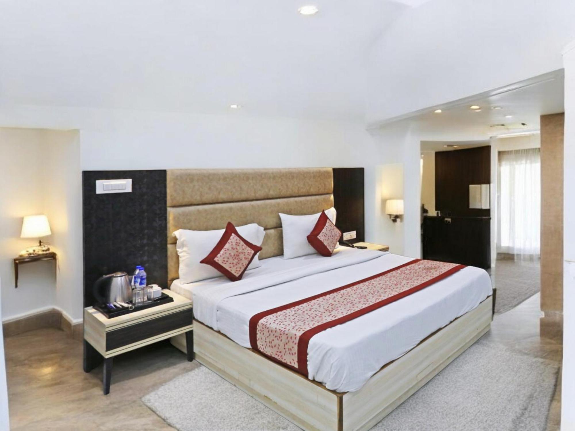 Hotel Almora Inn - Near By Delhi International Airport - With Free Airport Pickup And Drop Nova Deli Exterior foto